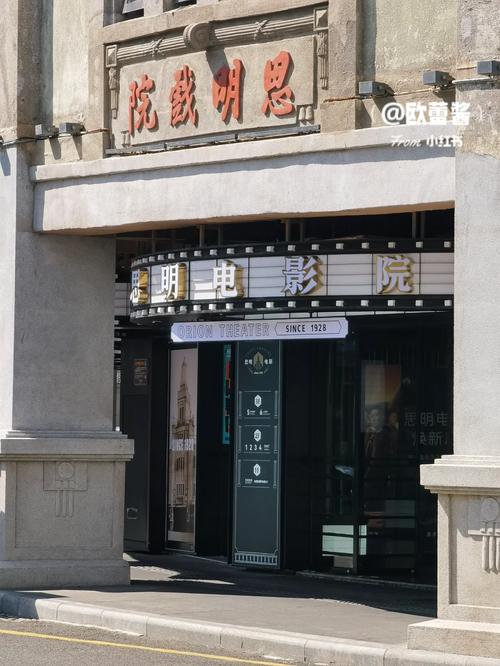 久久久精品l的相关介绍
