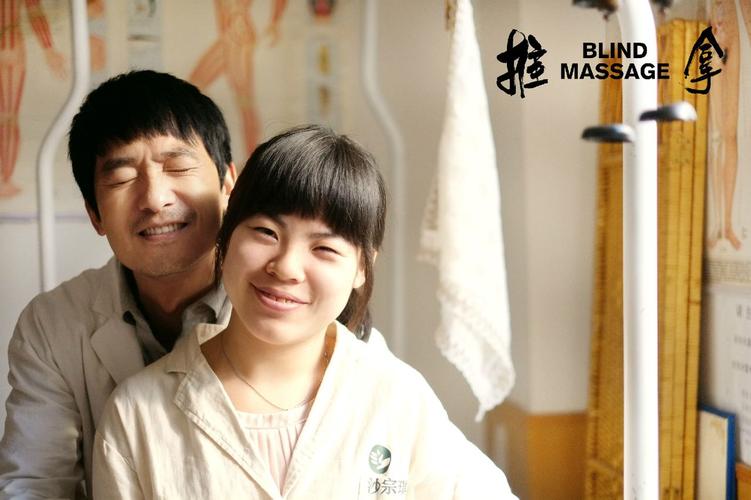 18女生免费观看的相关介绍