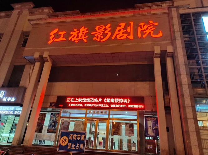 女性下面分泌物是黄色怎么回事的相关介绍