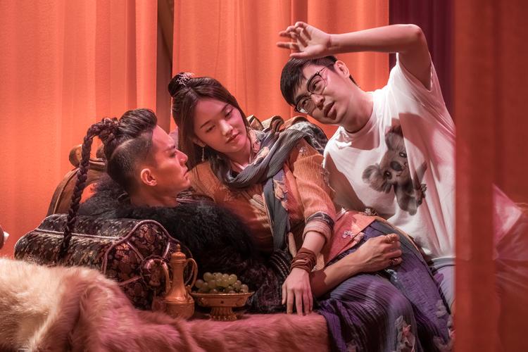 成年女人午夜特黄特色毛片免的相关介绍