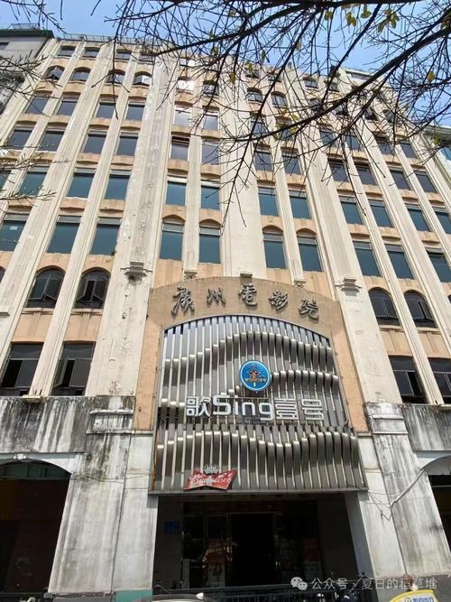 张予曦大尺度写真的相关介绍