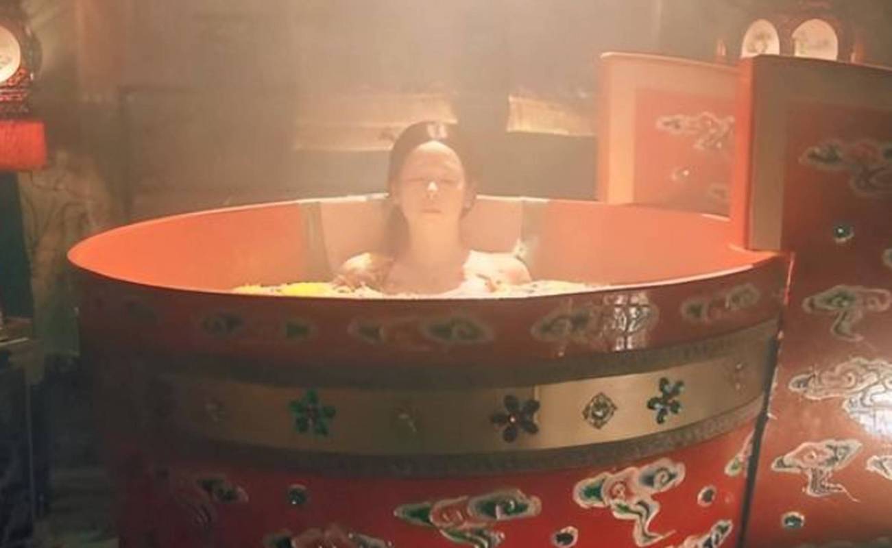 色18美女的相关介绍
