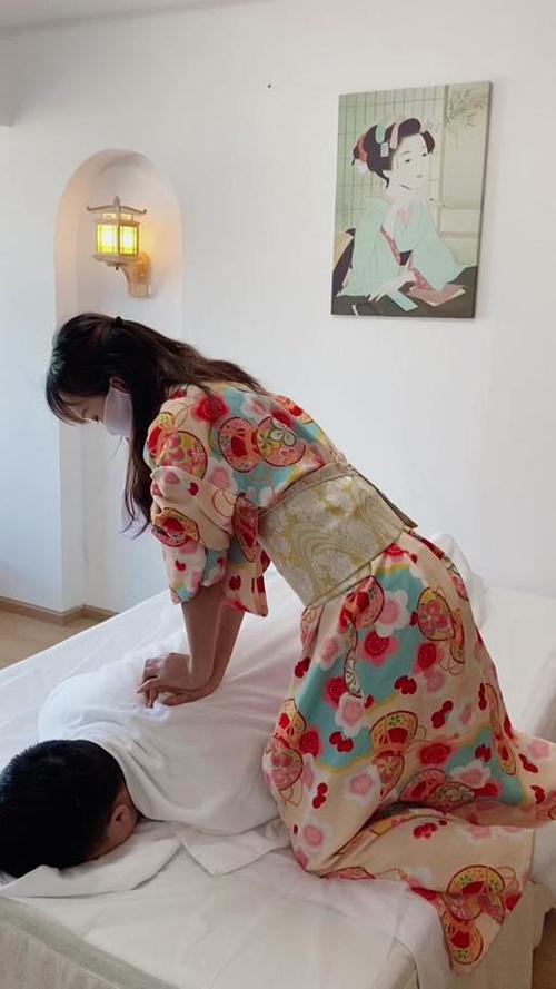 久久不见久久见免费影院的相关介绍