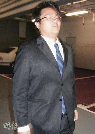 巨茎与美艳人妻秘书的相关介绍