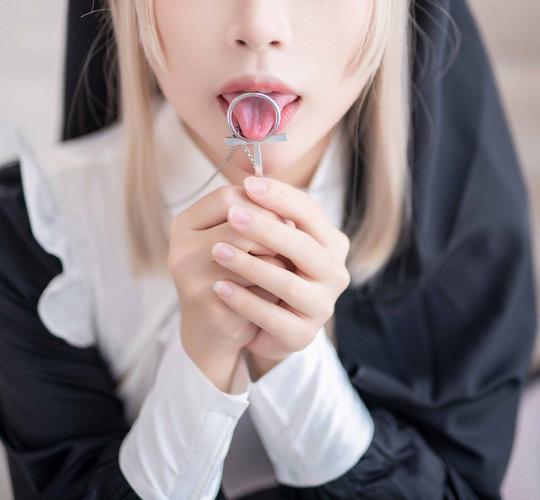 丰满美少妇av的相关介绍