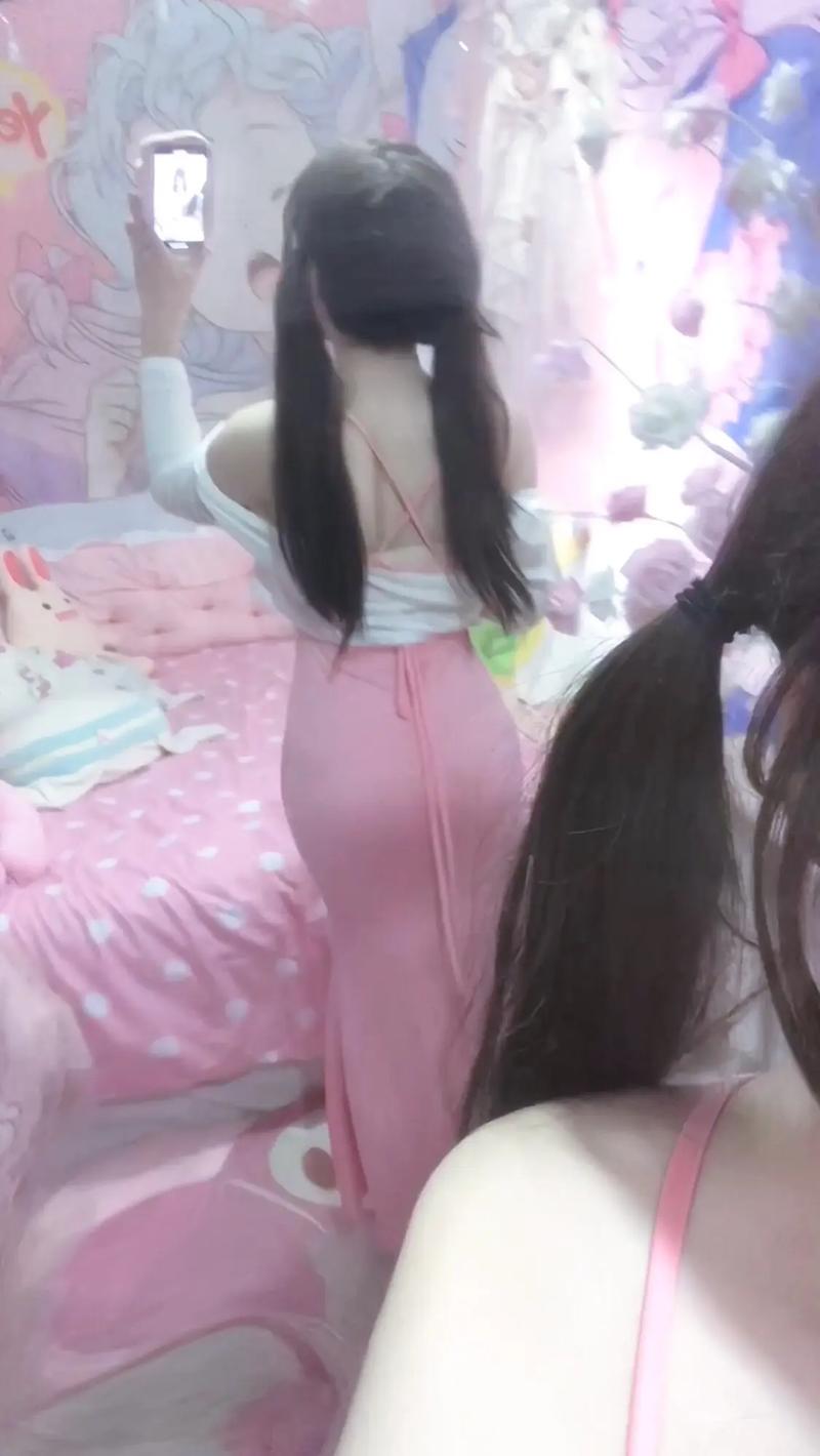 官场操人妻的相关介绍