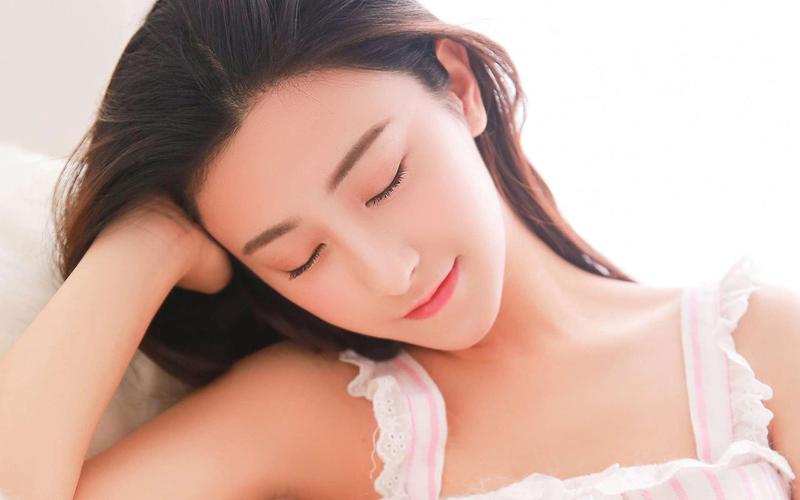 东京女大学生精油按摩的相关介绍
