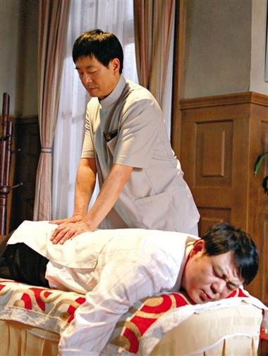 二次元美女18隐私免费的相关介绍