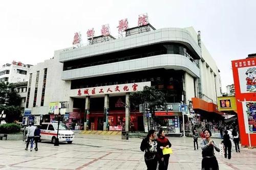 久久久精品,久久久的相关介绍