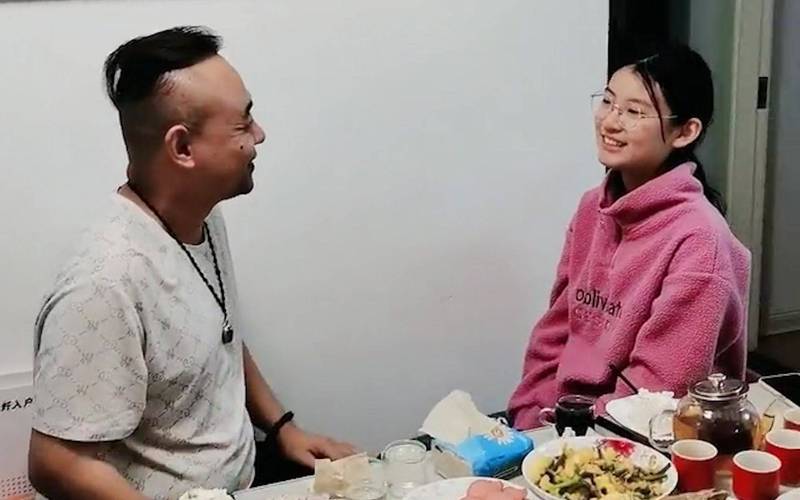 人妻啪啪啪啪啪的相关介绍