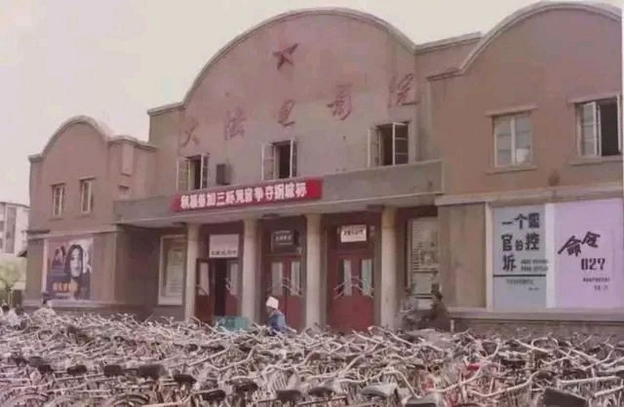 搭讪人妻av77777的相关介绍