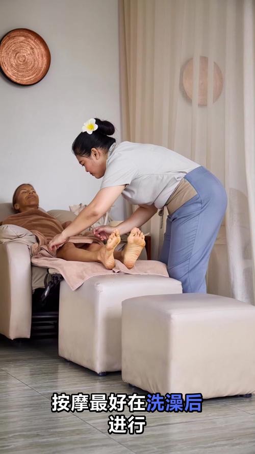 狂操白丝美女的相关介绍