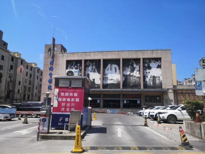 久久久21精品久久久的相关介绍