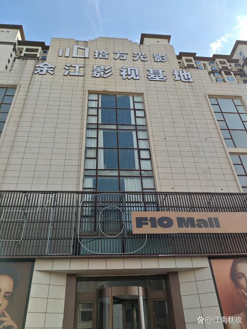 日本男按摩师精油按摩的相关介绍