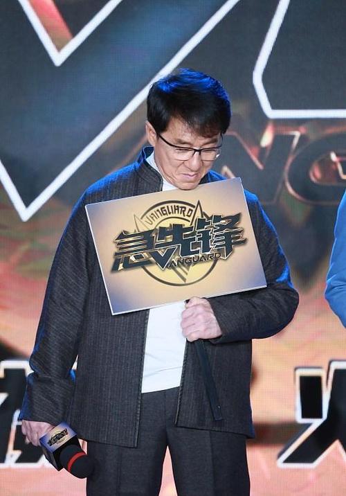国产色啪精品的相关介绍