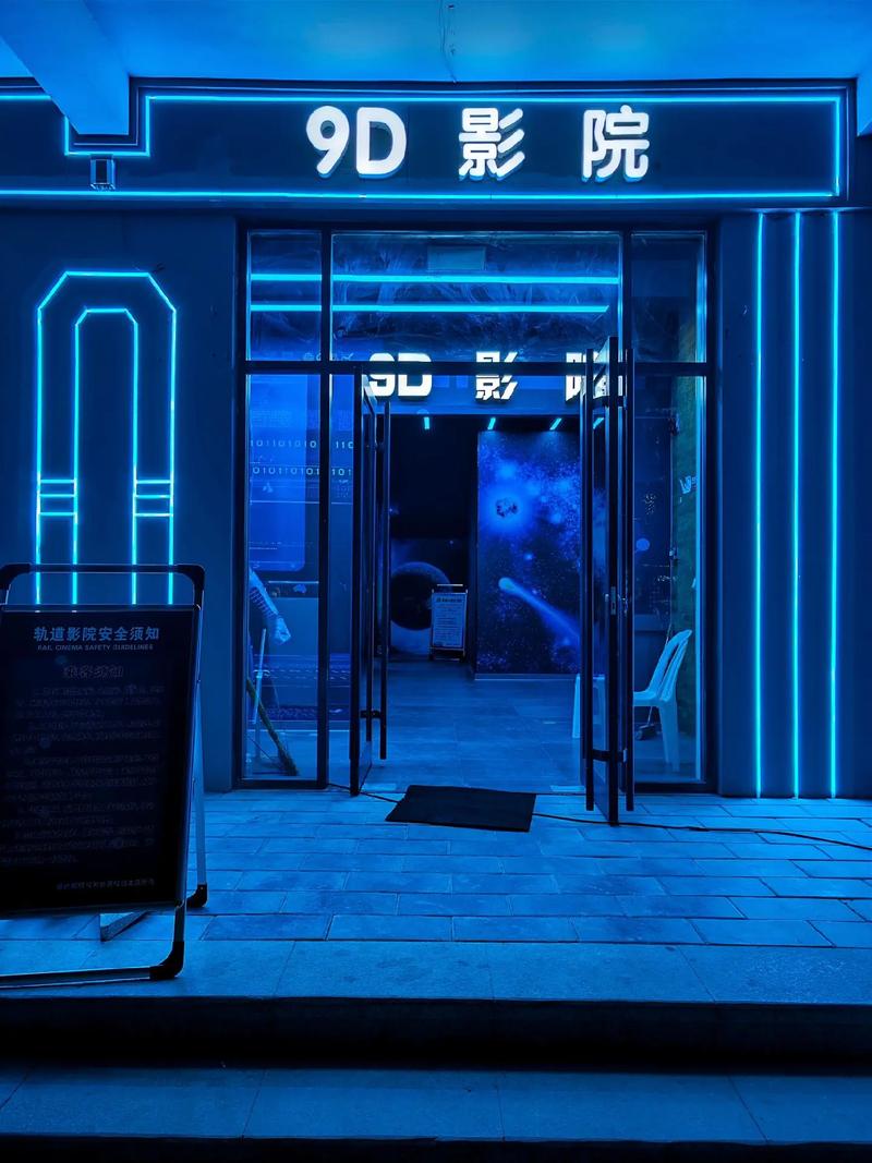 午夜看片久久久久久的相关介绍