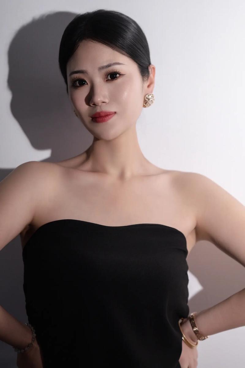 女生下体痒痒的还有黄色分泌物的相关介绍