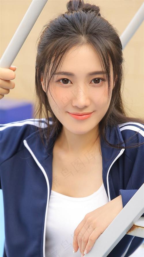 《丰满上司人妻3》的相关介绍